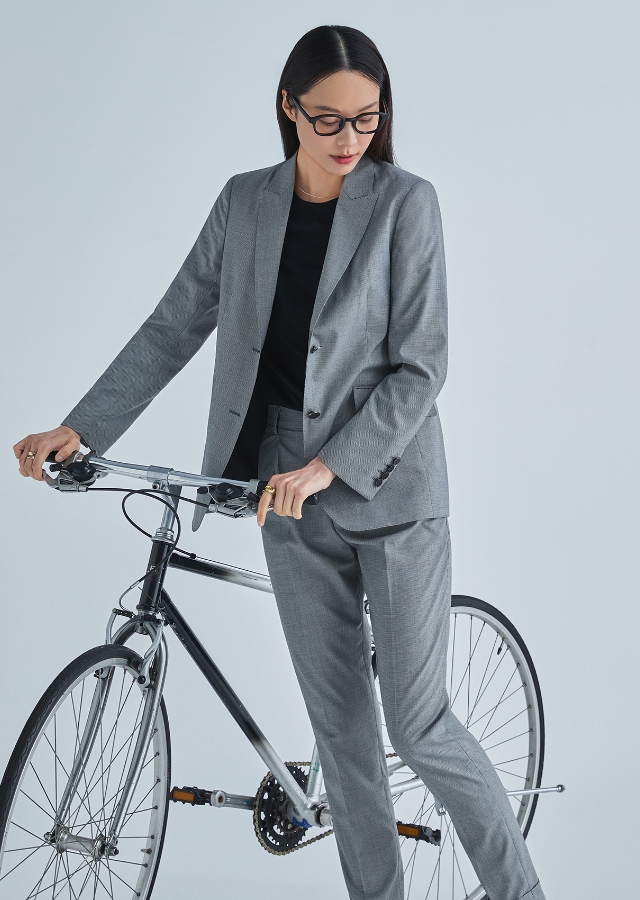 WOMENS STYLE SAMPLE