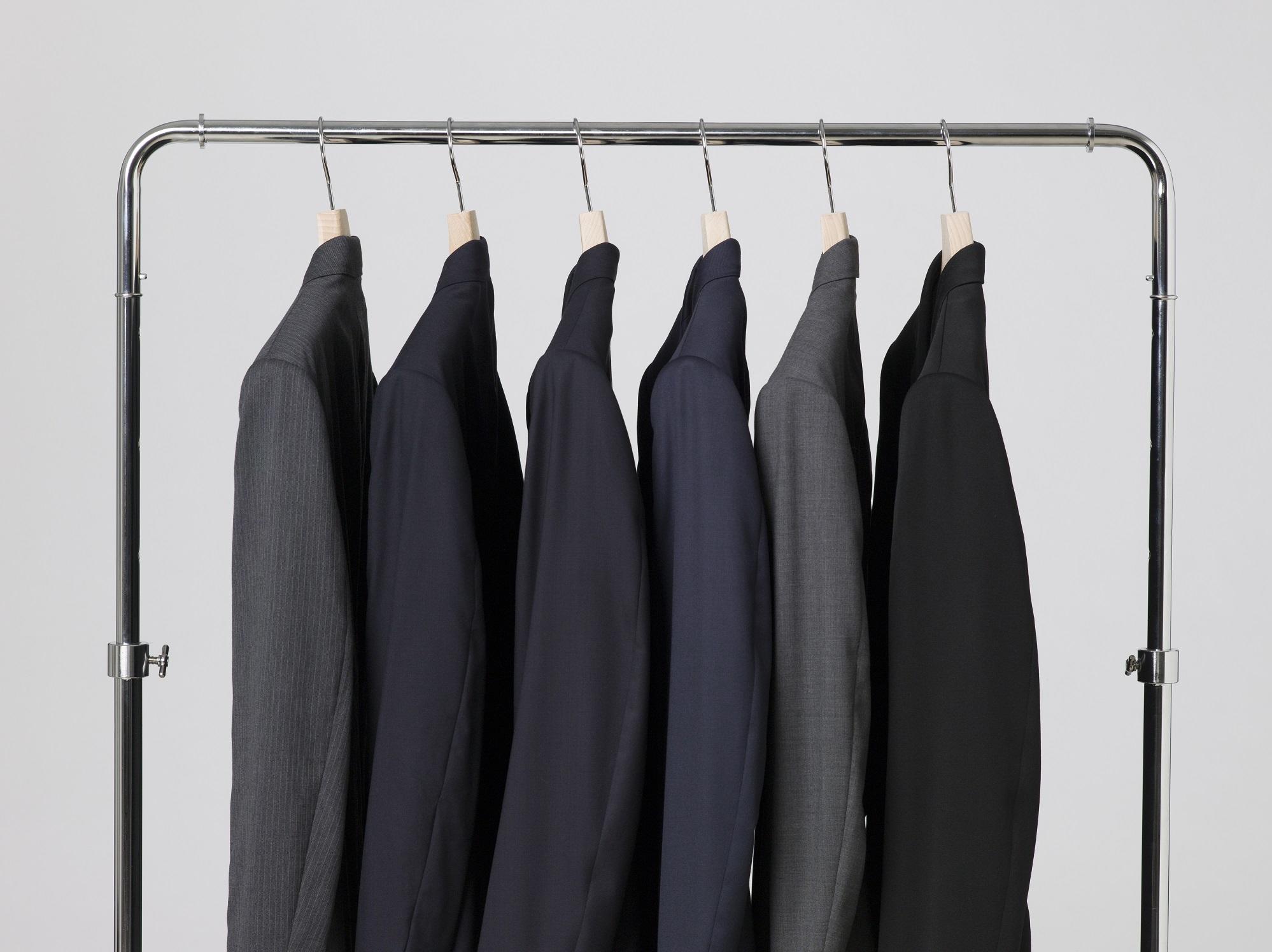 卒業式での服装マナーを知っておこう 父親が着るべきスーツの選び方 Kashinavi カシナビ オーダースーツならkashiyama The Smart Tailor オンワード樫山