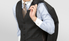 スーツでベストを着こなす基本知識 ポイントや選び方を解説 Kashinavi カシナビ オーダースーツならkashiyama The Smart Tailor オンワード樫山