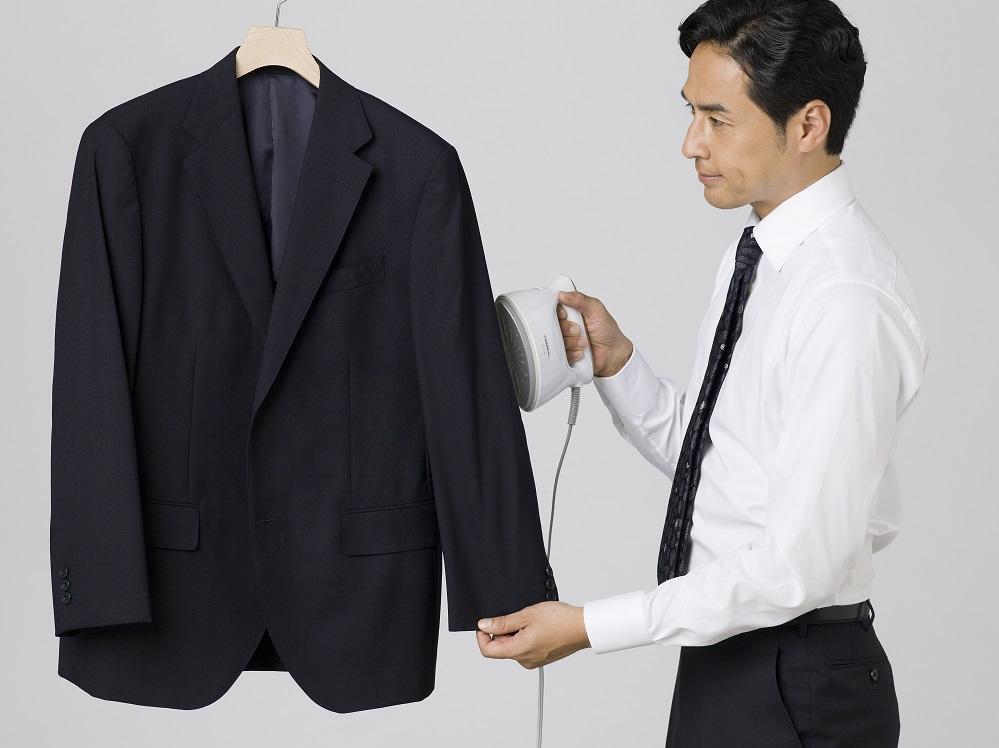 スーツのアイロンがけのポイントは 簡単作業で臭いも予防しよう Kashinavi カシナビ オーダースーツならkashiyama The Smart Tailor オンワード樫山