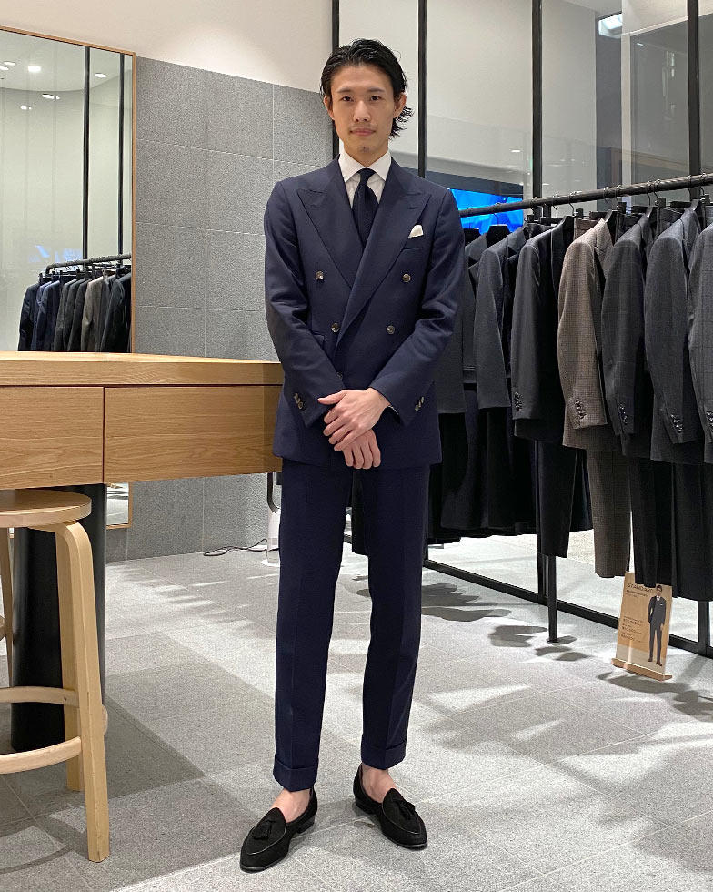 ネイビースーツ オーダースーツのkashiyama ネイビースーツ オーダースーツのkashiyama